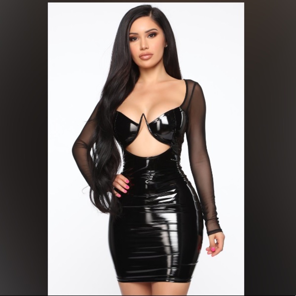 Brand new fashion nova dress never worn
